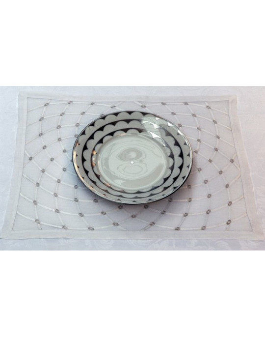 VERSAILLES placemats- white and silver