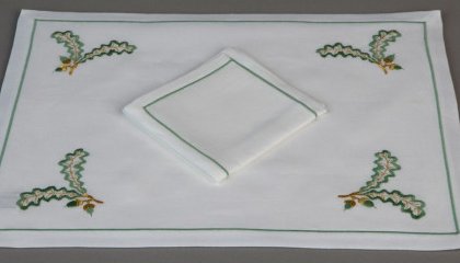 CHÊNE (oak) placemats (exists in tablecloth)