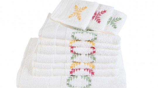 FONTENAY embroidered bath towels