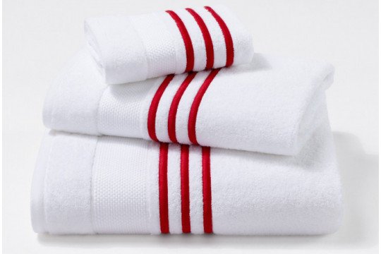 MONSIEUR embroidered bath towels (white - red)