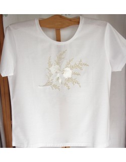 "Orchidée" (orchid) classic embroidered T-shirt