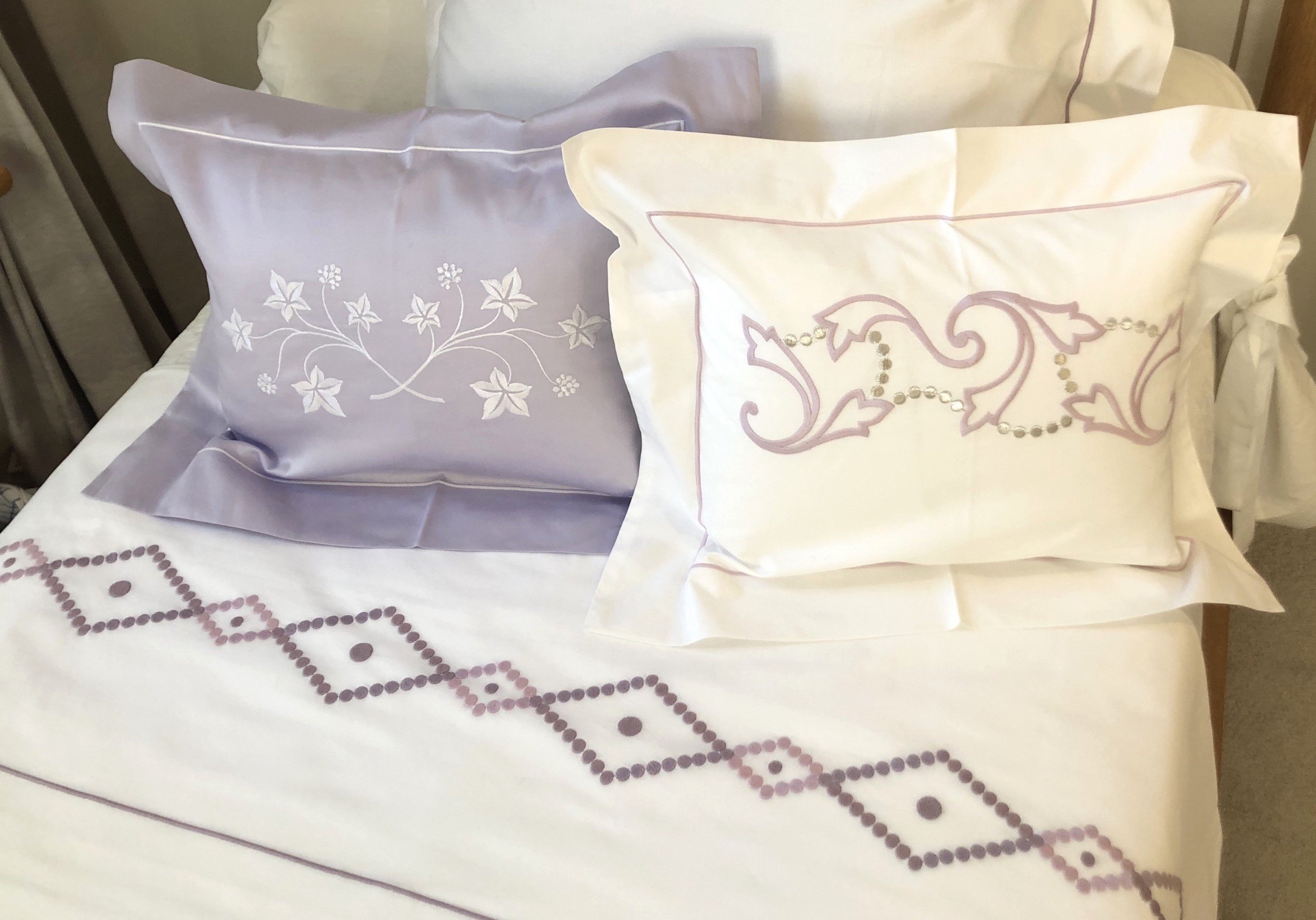 VARIATION Bed set