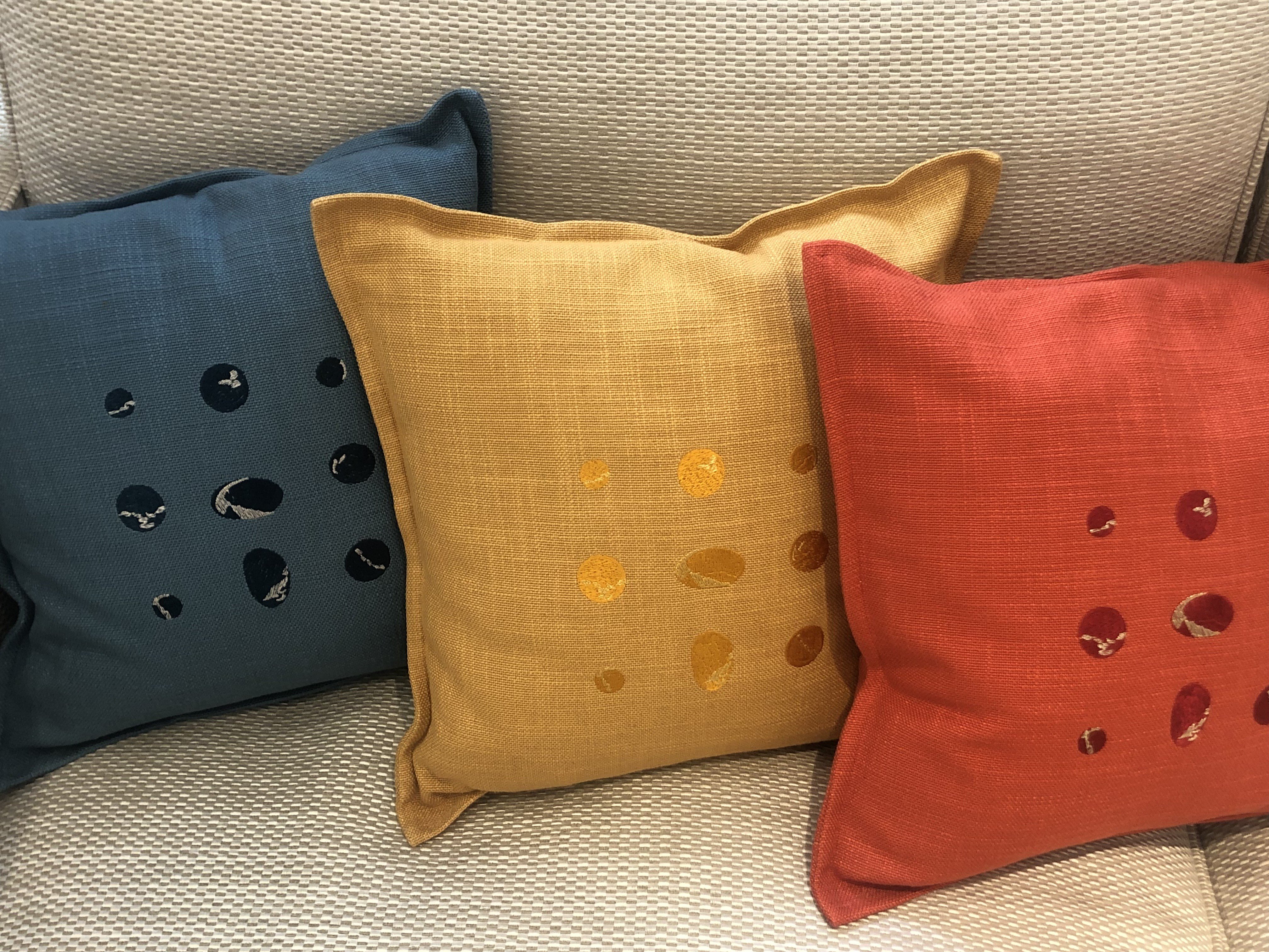 GALETS embroidered cushions