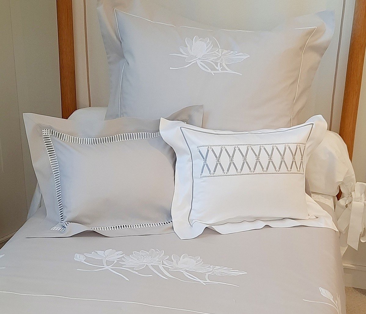 "GIVERNY" bed set