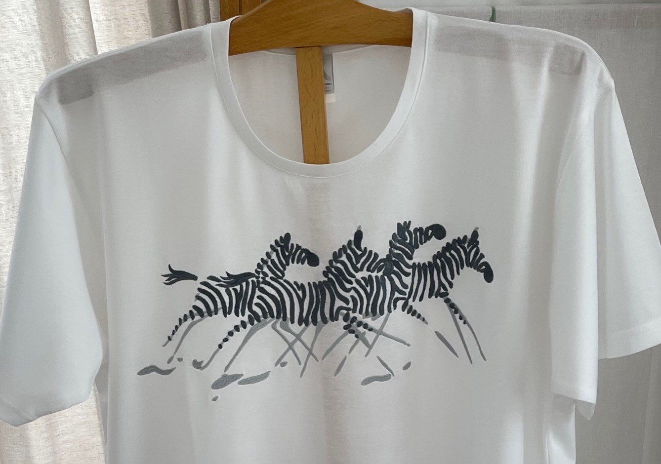 "Zebra" night t-shirt