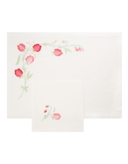 "Pois de senteur" hand embroidered placemat and napkin